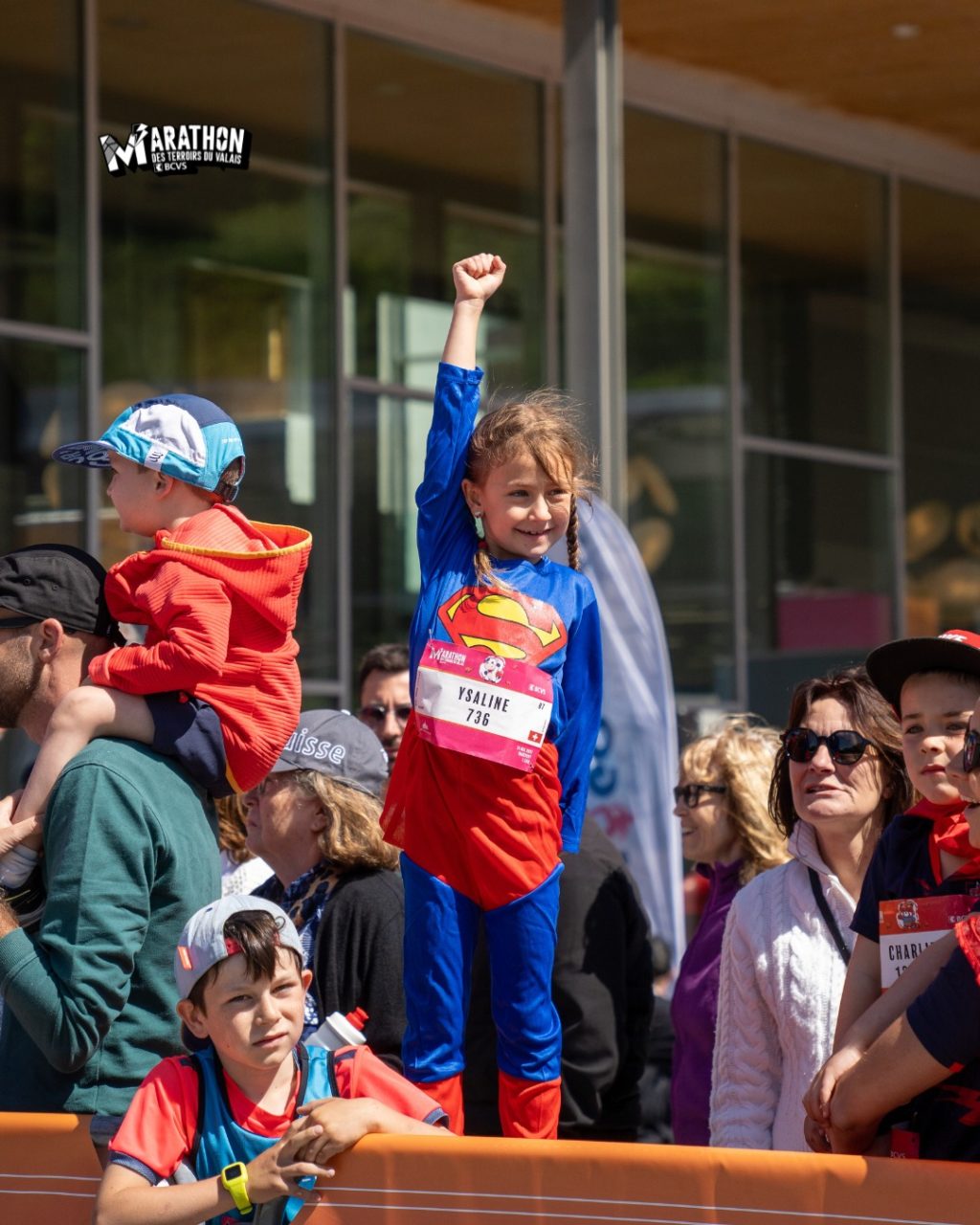 🦸‍♀️ Vous étiez si beaux en super-héros…🦸‍♂️

Déjà 2 semaines que vous avez enfilé vos capes (et vos baskets) pour faire vibrer l’ambiance du Marathon des terroirs du Valais ✨
Et franchement… on ne s’en est toujours pas remis 💥

Alors, on remet ça en 2026 ? Préparez-vous… le thème arrive très bientôt ! 🎉

 #Marathon #Valais #MarathondesterroirsduValaisBCVS #MTVS #Wallis #runningwoman #MarathondesterroirsduvalaisBCVS #marathontraining #RunTasteCelebrate #instarun #runnersofinstagram #running #valaisgravedansmoncoeur #switzerland #SuperHeroes2025 #run #instarunner #runningman