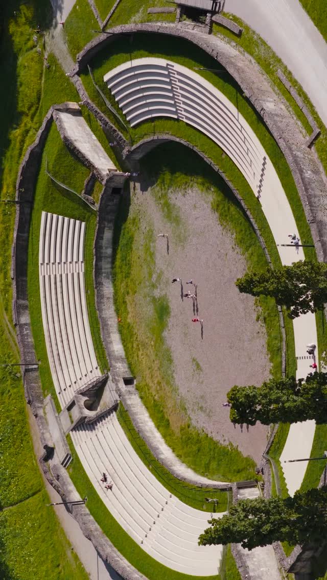 Instagram post from marathonvalais. This post is in position 12.