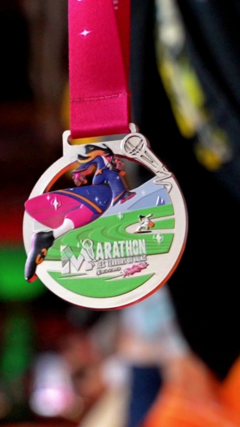 🎉 J-30 !
Le compte à rebours est lancé… ⏳
Dans 1 mois, on se retrouve au départ du Marathon le plus déjanté de Suisse !! 
Tu n'as pas encore pris ton dossard ? Il est encore temps. Les changements de tarifs sont dans 5 jours 😉
Rendez-vous dans un mois à Martigny 🦸🦸♀️
#MarathondesterroirsduvalaisBCVS #Mtvs #Marathon #Valais #RunTasteCelebrate
_________________________
#run #runner #running #runtoinspire #runninglife #runnersworld #runnersofinstagram #runnerscommunity #runningman #runningwoman #happyrunner #training #instarunner #instarun #marathontraining #Valais #Wallis #valaisgravedansmoncoeur #switzerland #SuperHeroes2025 #SoyezUnHéros #CourseÉpique