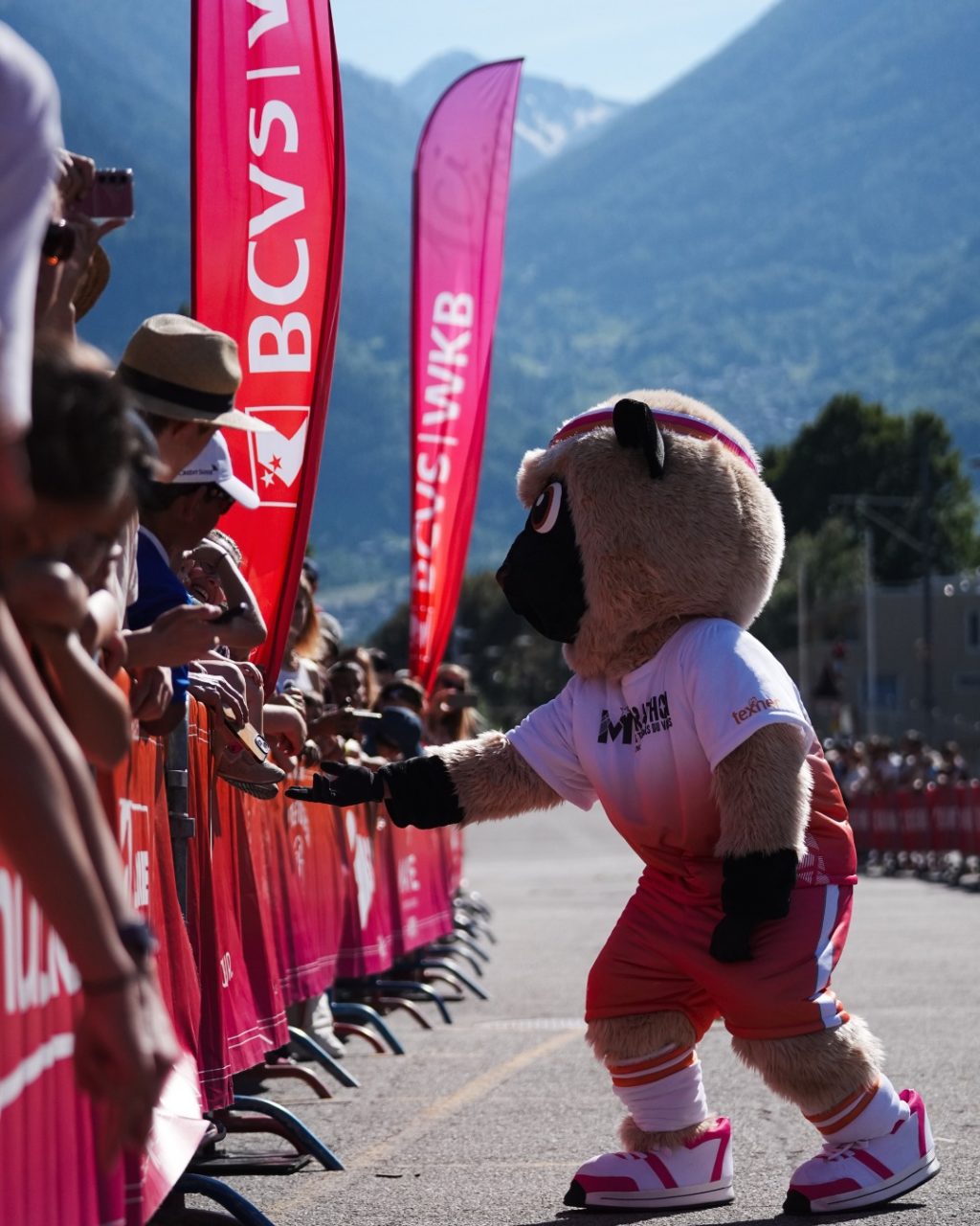 Instagram post from marathonvalais. This post is in position 4.